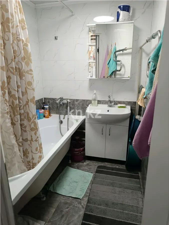 Продажа 3-комнатной квартиры, 70 м², пр. Сейфуллина, дом  51/4 в Алматы - фото 4