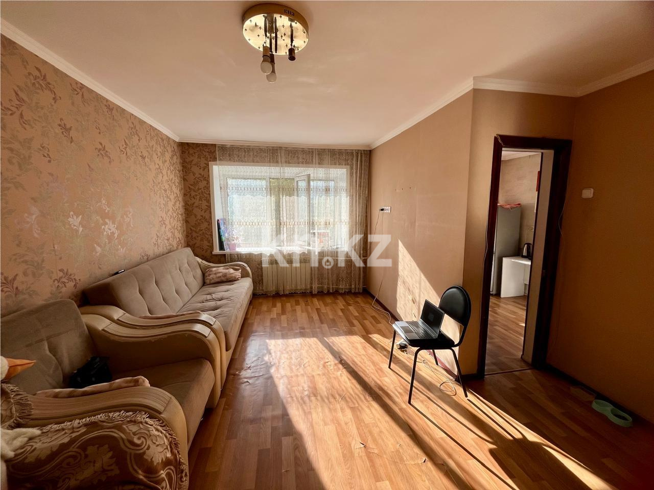 Продажа 1-комнатной квартиры, 32 м², мкр-н 12 в Караганде