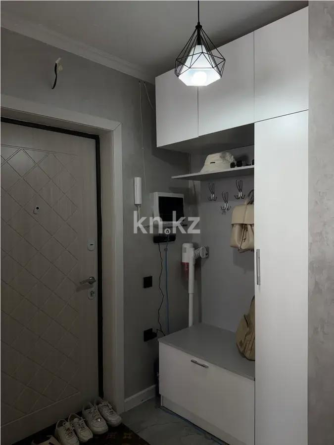 Продажа 1-комнатной квартиры, 40 м², пр. Райымбека, дом  590/11 в Алматы - фото 4