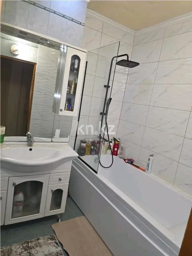 Продажа 2-комнатной квартиры, 63 м² в Алматы - фото 4