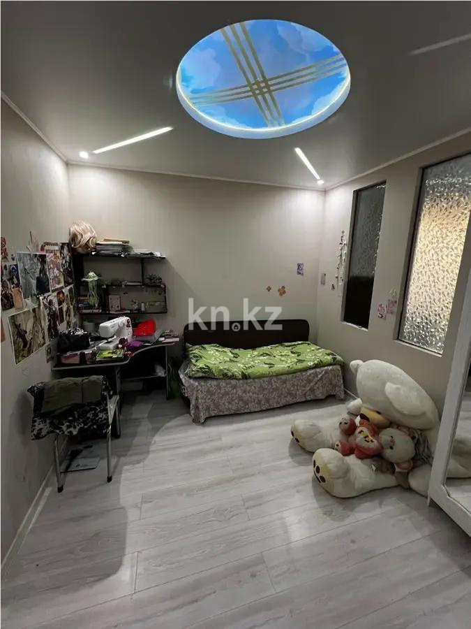 Продажа 3-комнатной квартиры, 80 м², ул. Толе би, дом  286/8 в Алматы - фото 5