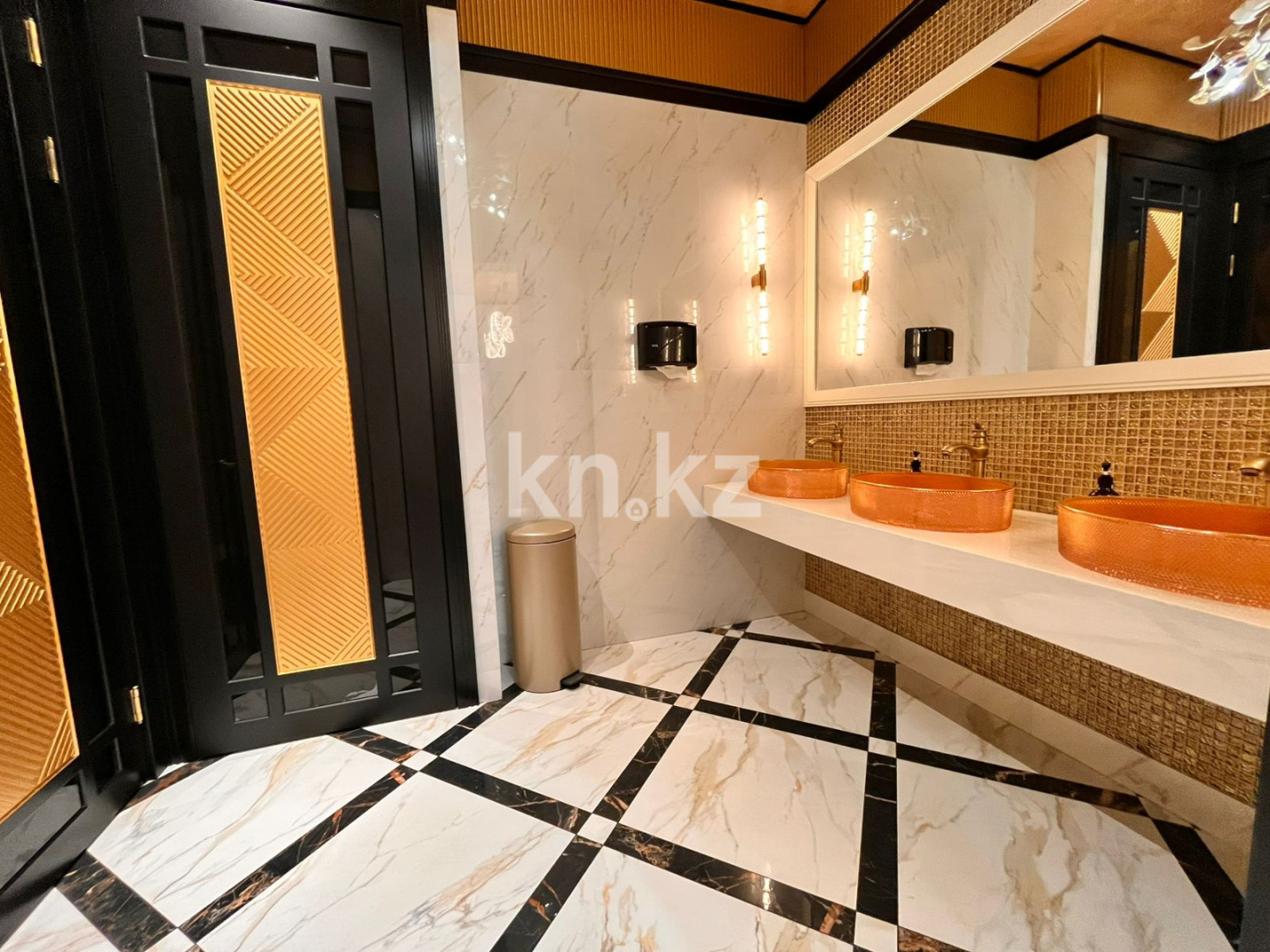 Продажа помещения, 615.6 м² в Караганде - фото 9