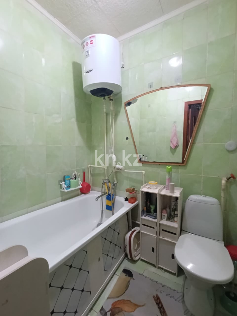 Продажа 1-комнатной квартиры, 30 м², ул. Жекибаева, дом  146 в Караганде - фото 5