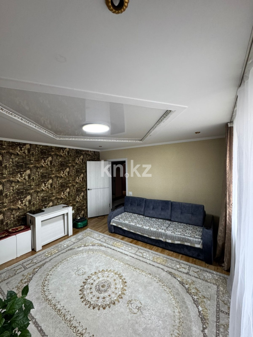 Продажа 4-комнатной квартиры, 78 м² в Караганде