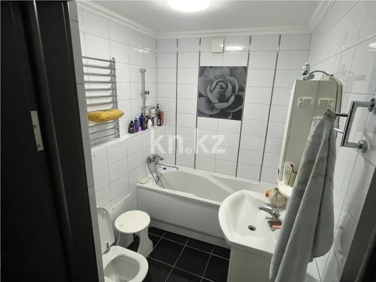 Продажа 3-комнатной квартиры, 120 м², ул. Габдуллина, дом  17/1 в Астане - фото 6