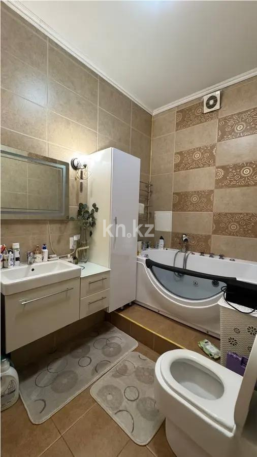 Продажа 3-комнатной квартиры, 110 м², пр. Абая, дом  150/230 в Алматы - фото 6