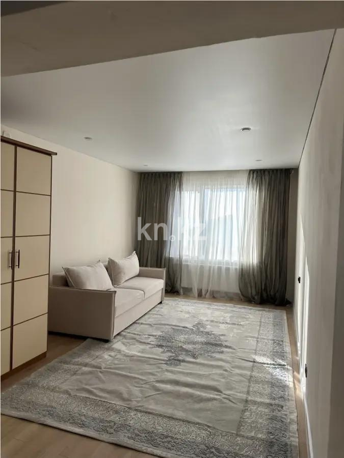 Продажа 1-комнатной квартиры, 40 м² в Астане