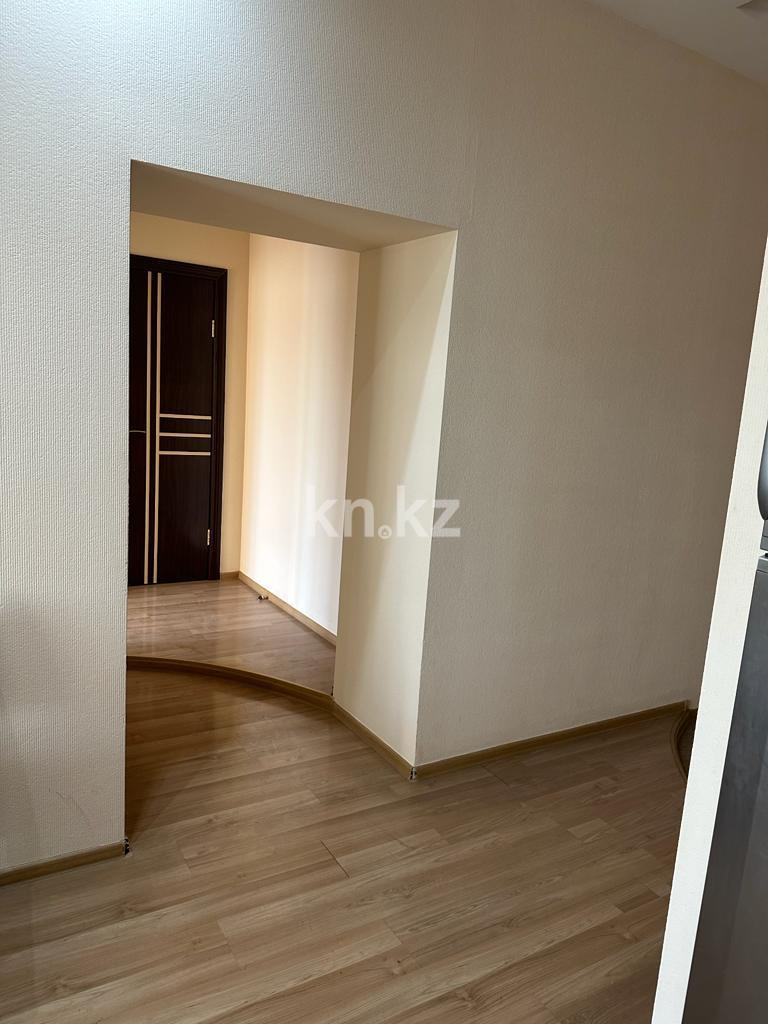 Продажа 2-комнатной квартиры, 82 м², пр. Н. Абдирова в Караганде - фото 12
