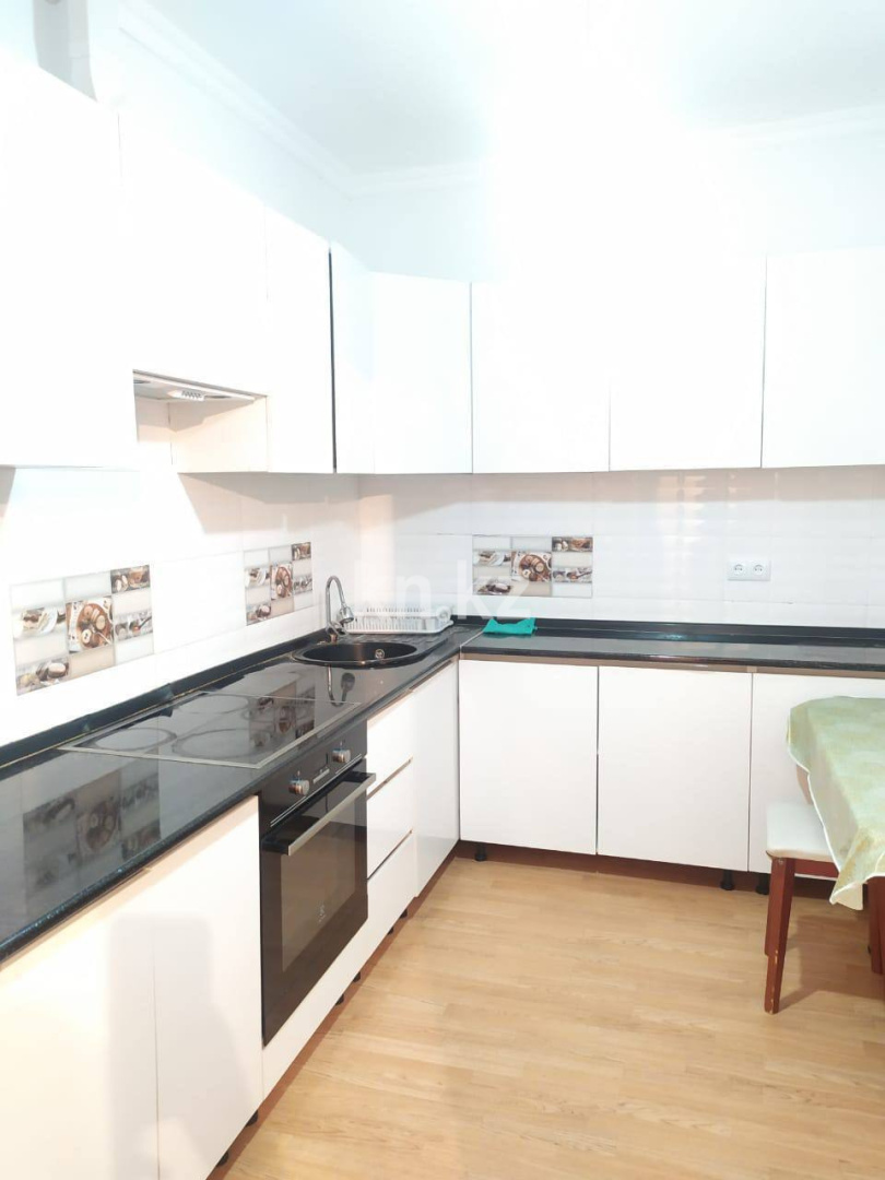 Аренда 2-комнатной квартиры, 67 м² в Астане