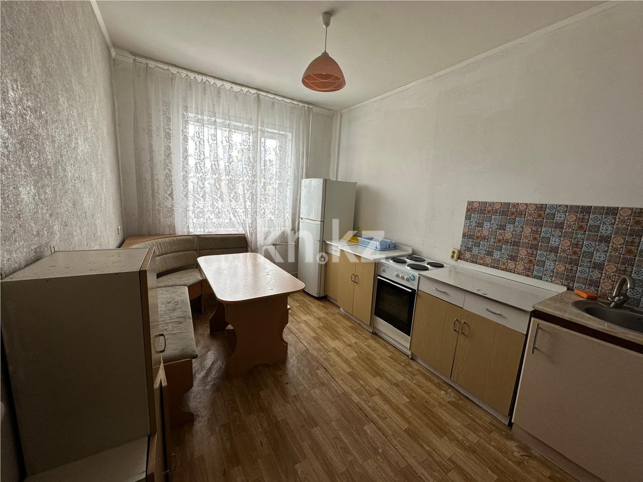 Продажа 2-комнатной квартиры, 60 м², ул. Сарыарка в Караганде - фото 8