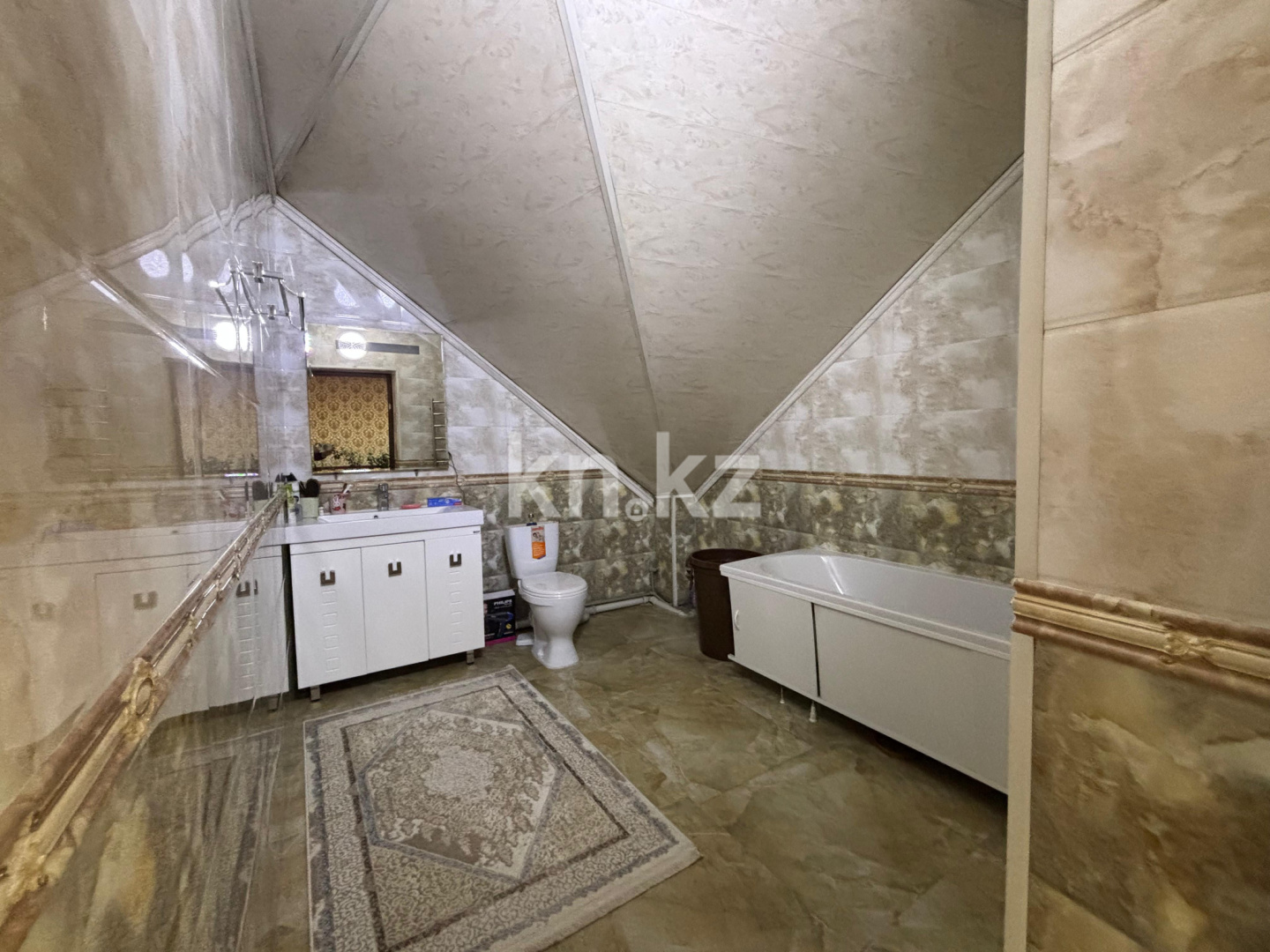 Продажа 6-комнатного дома, 200 м², ул. Чигорина, дом  33/23 в Алматы - фото 13