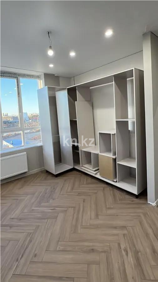 Продажа 4-комнатной квартиры, 92.8 м², ул. Е-669, дом  13 в Астане - фото 3