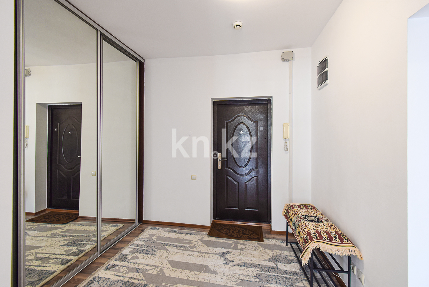 Продажа 2-комнатной квартиры, 81.4 м² в Алматы - фото 17