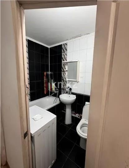 Продажа 2-комнатной квартиры, 44.9 м², мкр-н 8, дом  41 в Алматы - фото 4