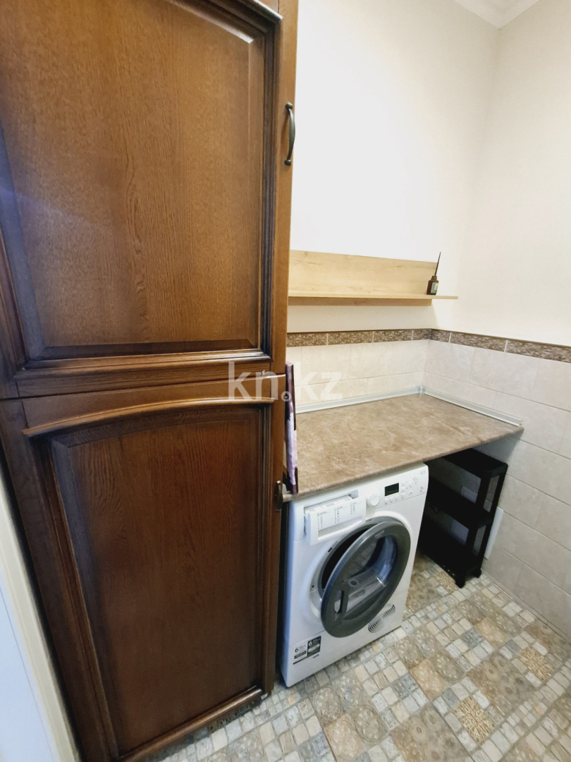 Аренда 3-комнатной квартиры, 130 м², ул. Рахмадиева в Алматы - фото 21