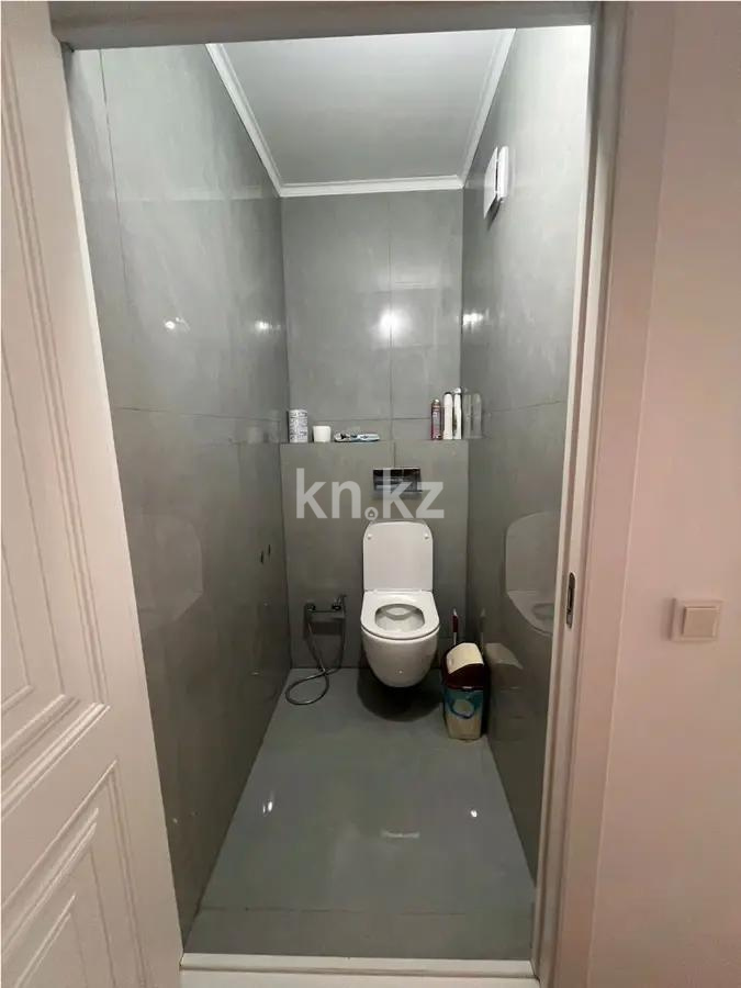 Продажа 3-комнатной квартиры, 73.9 м² в Алматы - фото 6