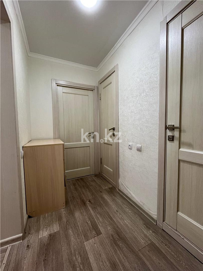 Продажа 3-комнатной квартиры, 70 м², ул. 9-й мкр. в Темиртау - фото 13