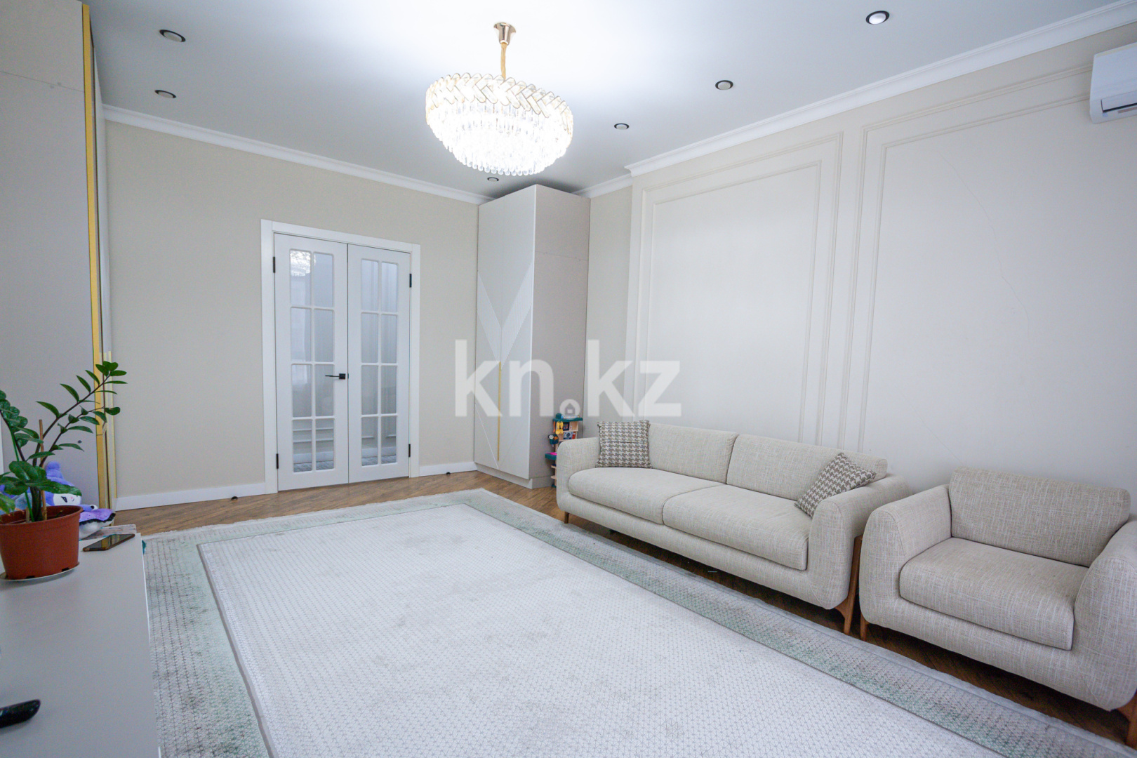 Продажа 3-комнатной квартиры, 89.3 м² в Алматы - фото 2