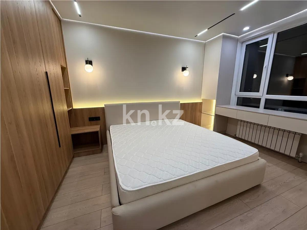 Продажа 2-комнатной квартиры, 55 м², ул. Жандосова, дом  94а в Алматы - фото 2