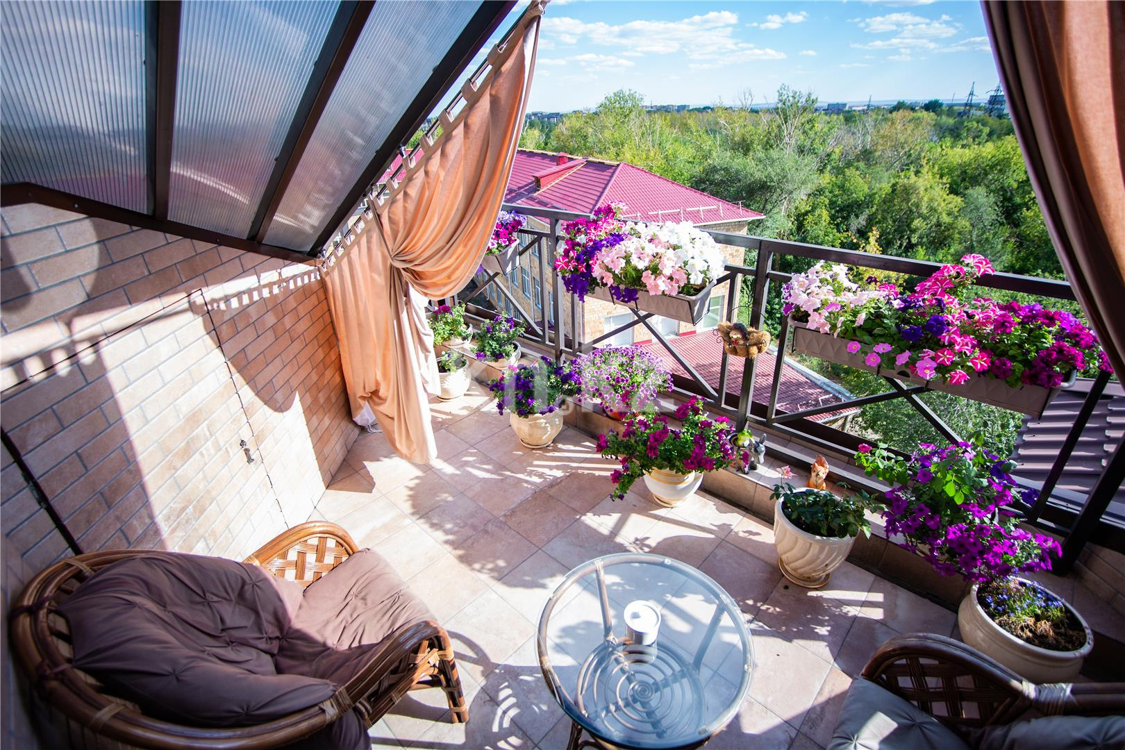 Продажа 4-комнатной квартиры, 154 м², ул. Аманжолова в Караганде - фото 13