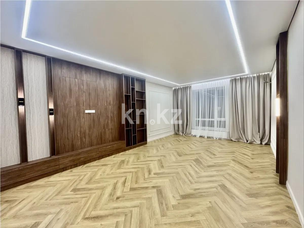 Продажа 4-комнатной квартиры, 132.2 м² в Астане