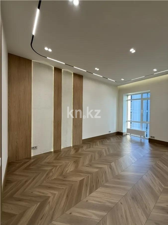 Продажа 4-комнатной квартиры, 173 м² в Астане
