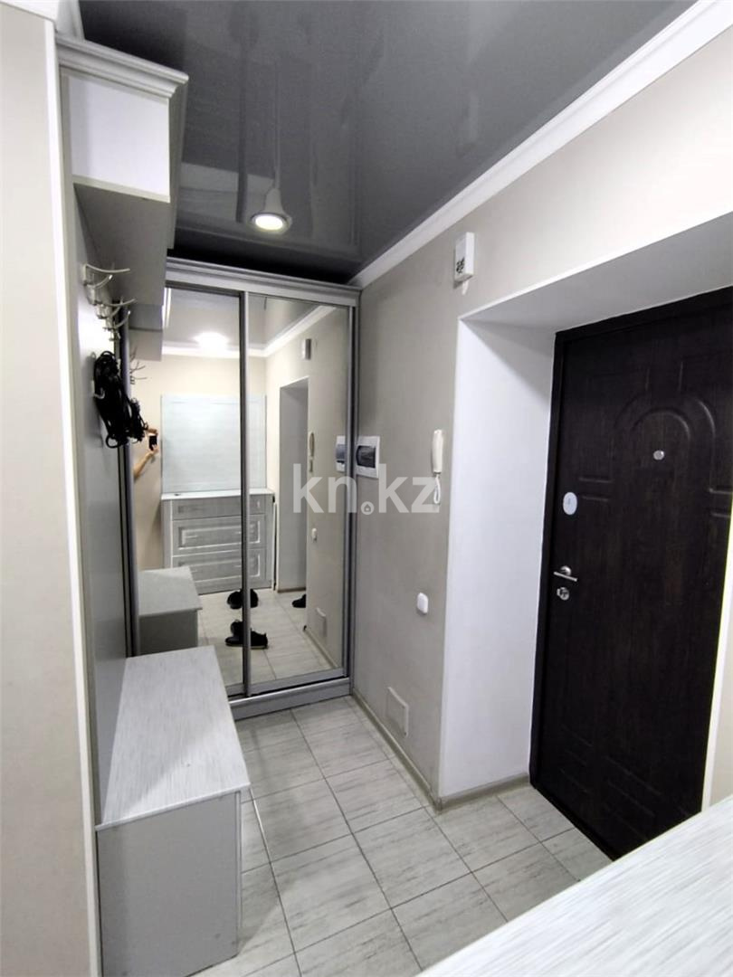 Продажа 3-комнатной квартиры, 66 м², ул. Сарыарка в Караганде