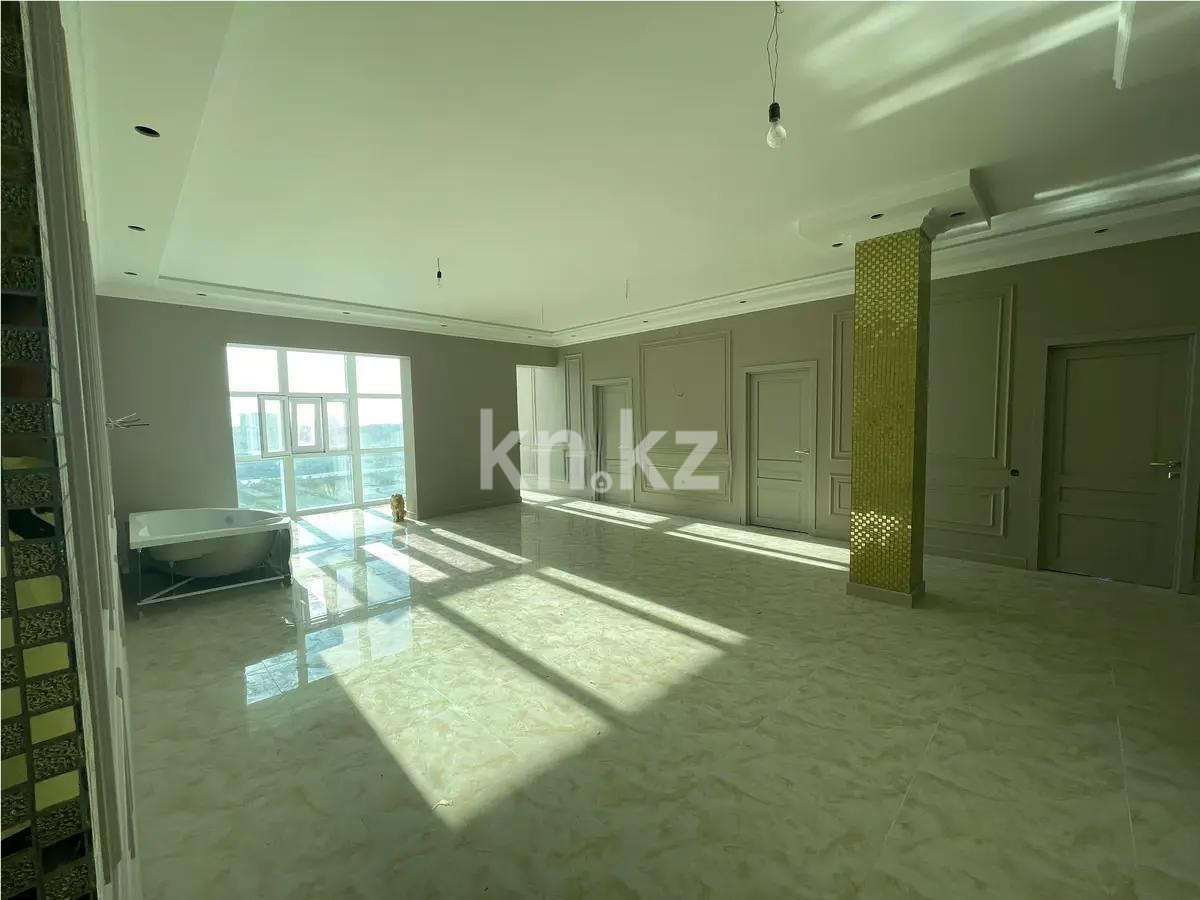 Продажа 4-комнатной квартиры, 140 м² в Астане