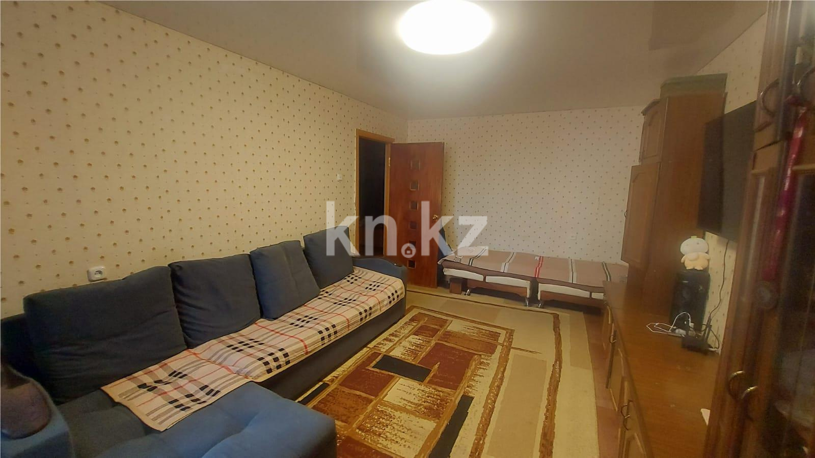 Продажа 3-комнатной квартиры, 64 м², мкр. Мамраева (Восток-5) в Караганде - фото 3