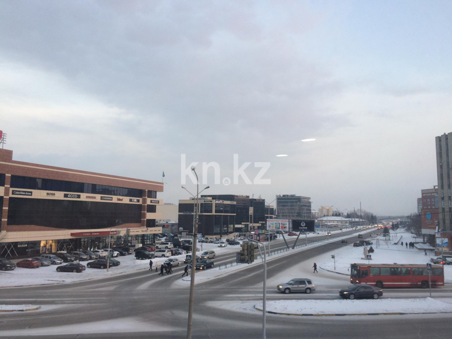 Аренда 1-комнатной квартиры посуточно, 40 м², пр. Ауэзова, дом  41 в Усть-Каменогорске - фото 5