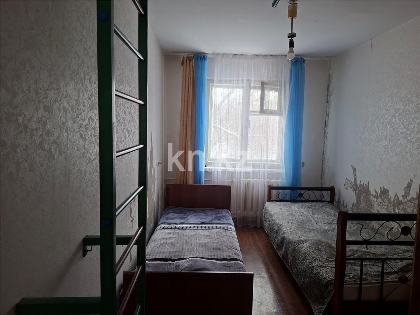 Продажа 3-комнатной квартиры, 58 м², ул. Мустафина в Караганде - фото 2