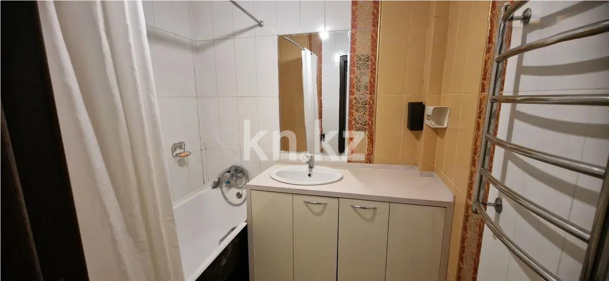 Продажа 3-комнатной квартиры, 74 м², пр. Райымбека, дом  245б в Алматы - фото 5