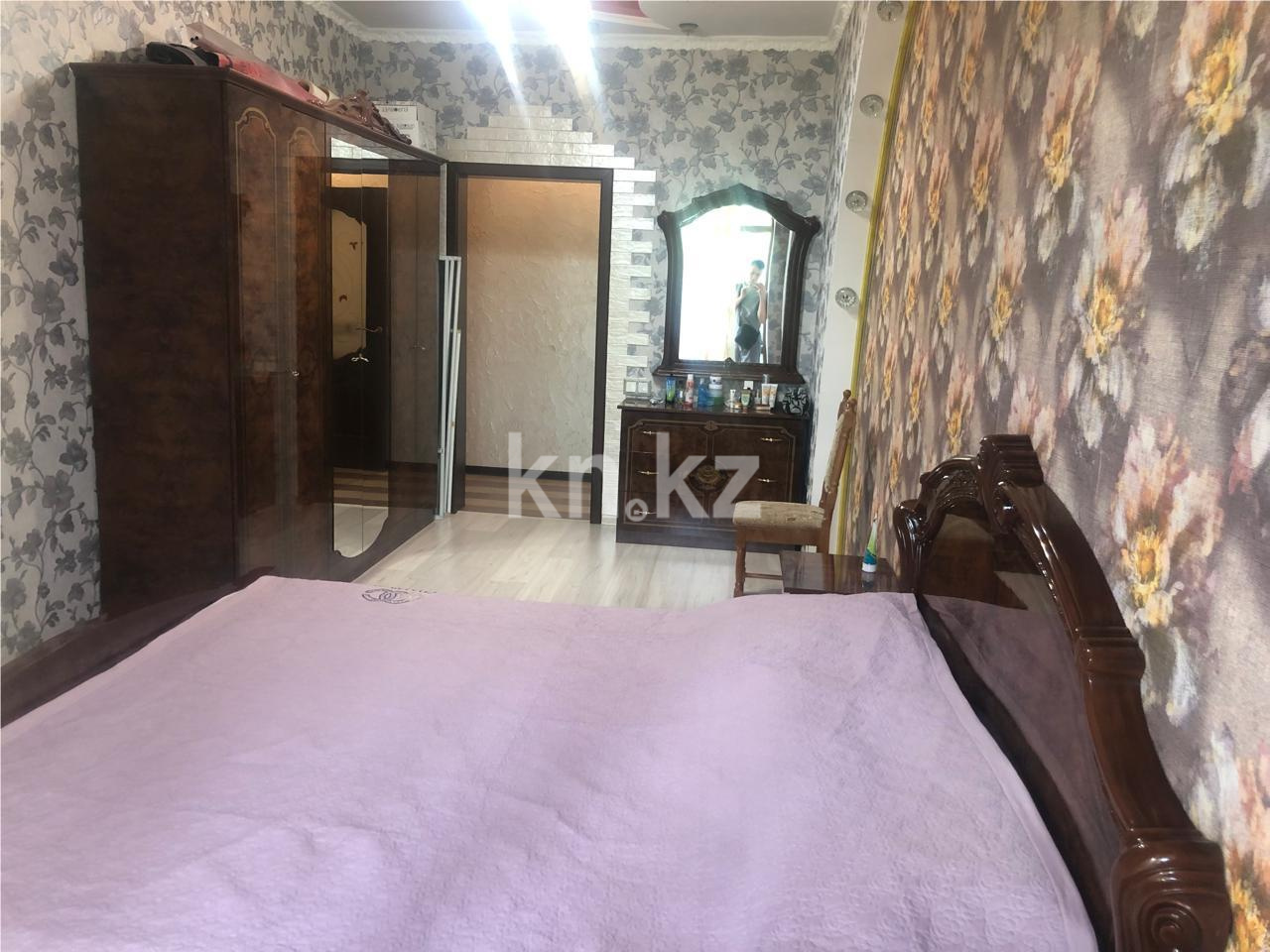 Продажа 3-комнатной квартиры, 92 м², ул. Магнитогорская, дом  36 в Караганде - фото 6