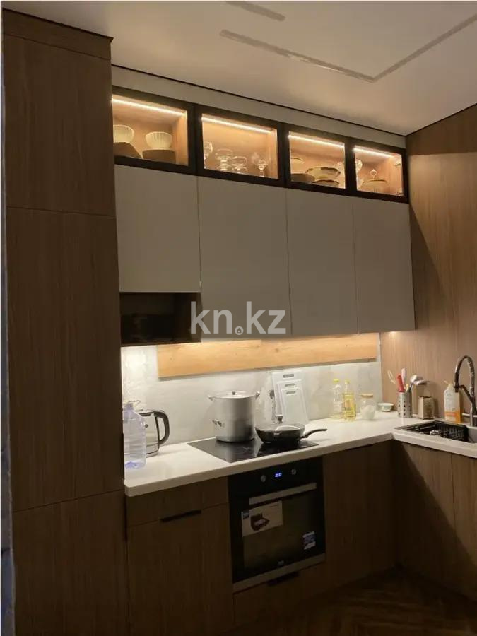 Продажа 3-комнатной квартиры, 90 м² в Караганде