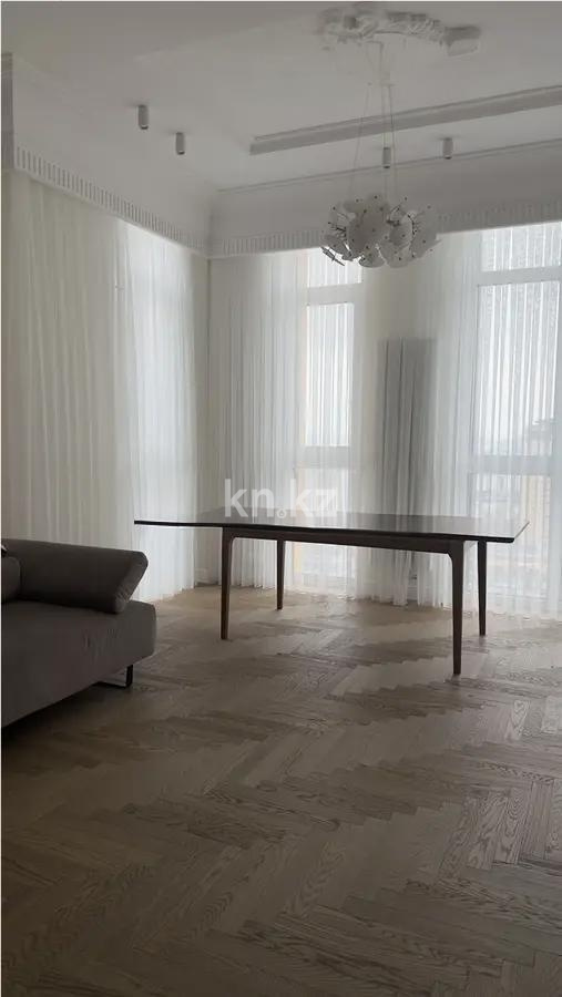 Продажа 4-комнатной квартиры, 178 м² в Астане