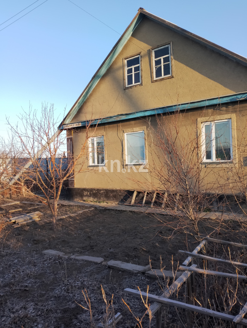 Продажа 4-комнатного дома, 100 м², ул. Некрасова в Караганде