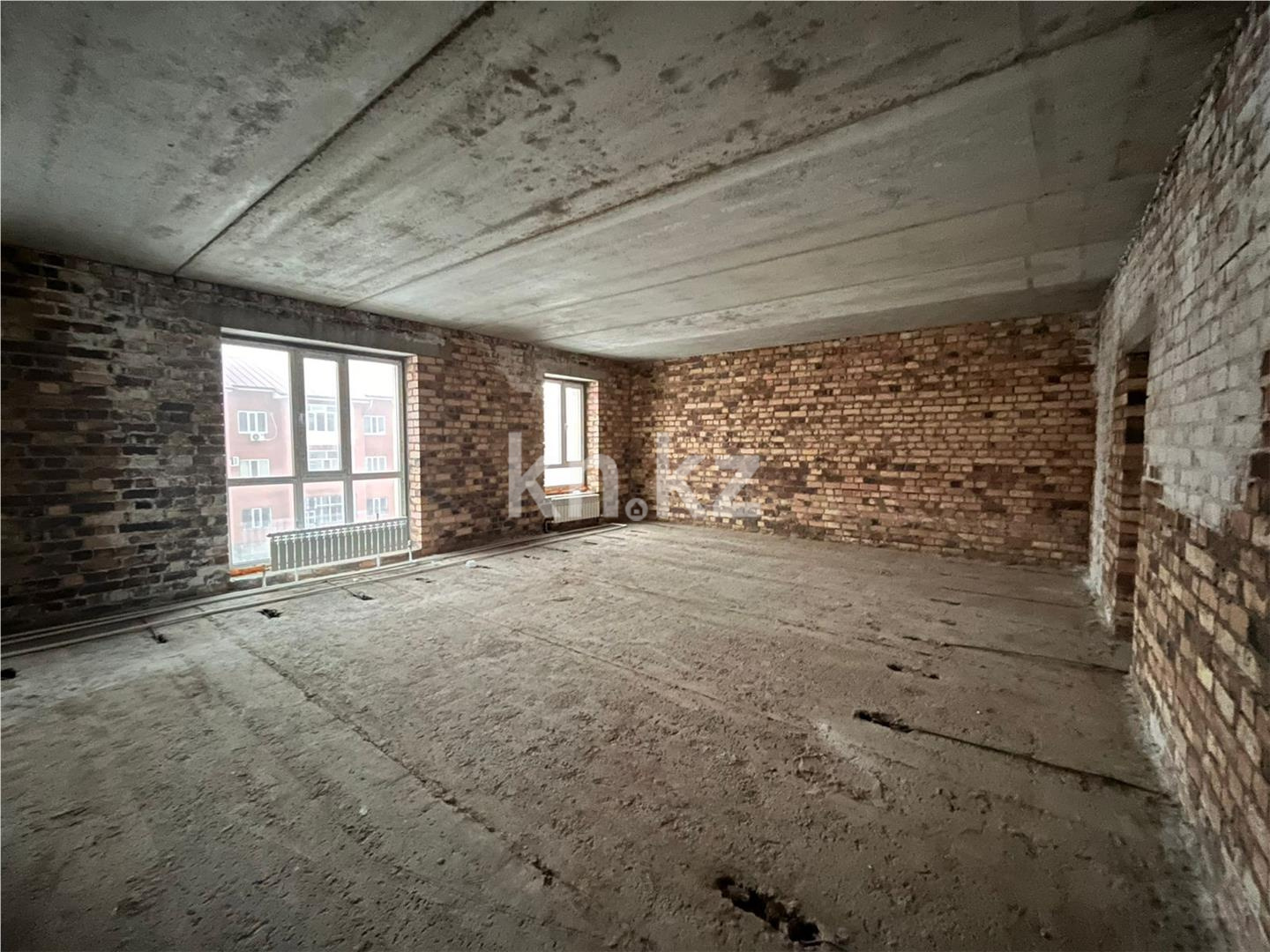 Продажа 2-комнатной квартиры, 69 м² в Караганде