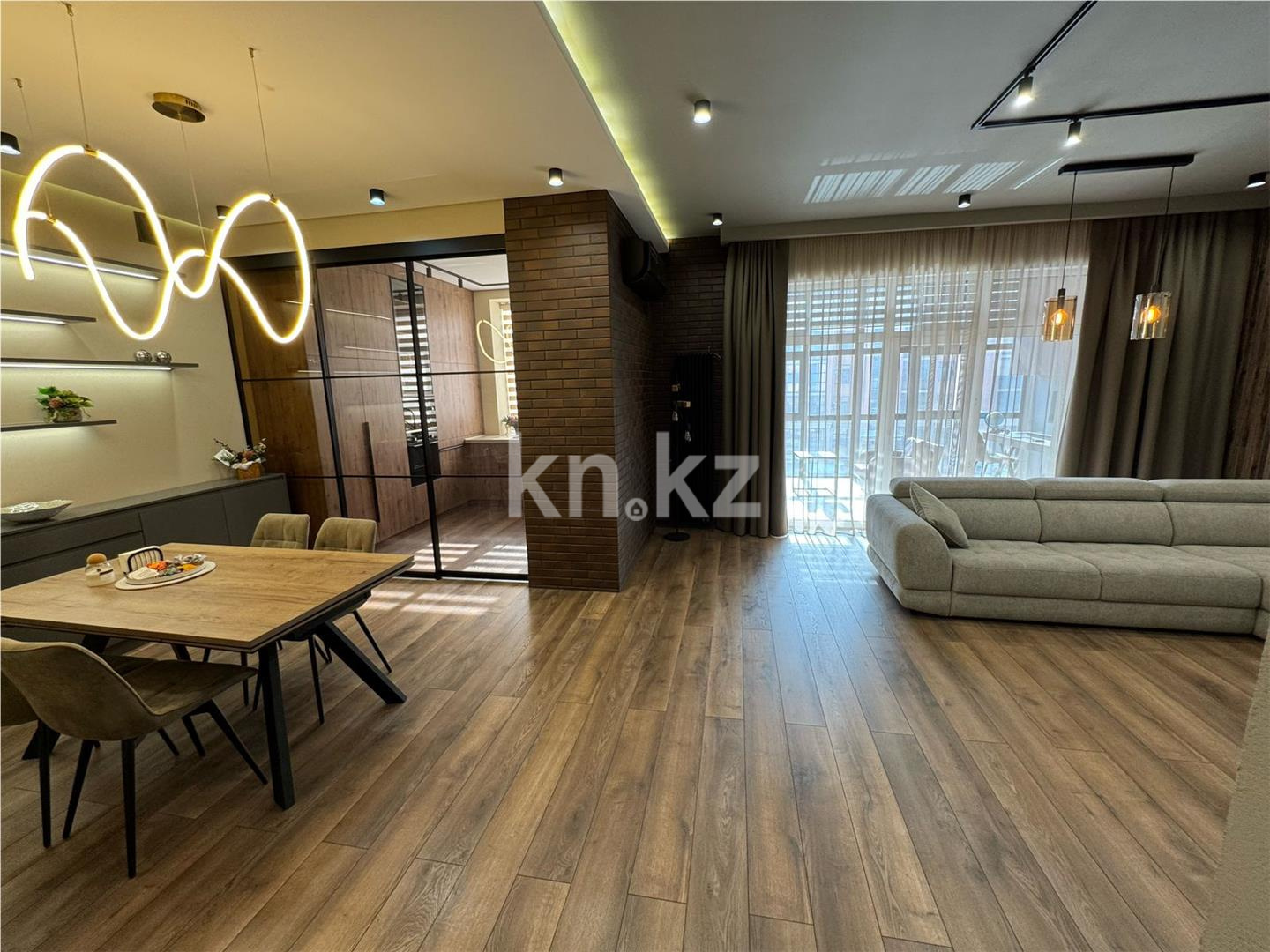 Продажа 4-комнатной квартиры, 142 м² в Караганде - фото 11