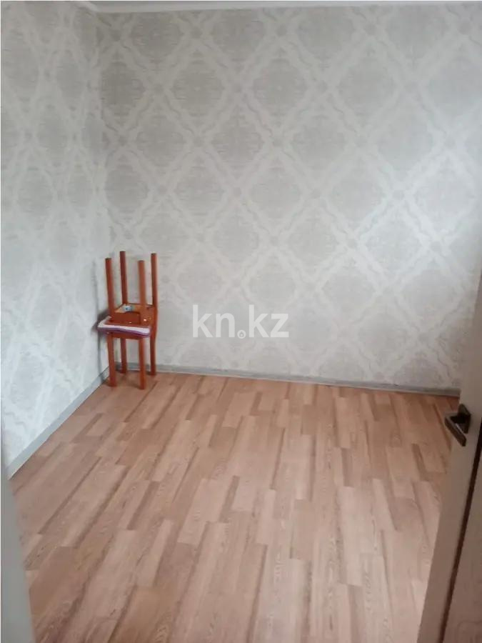 Продажа 3-комнатной квартиры, 48 м², мкр-н 13, дом  3 в Караганде - фото 3