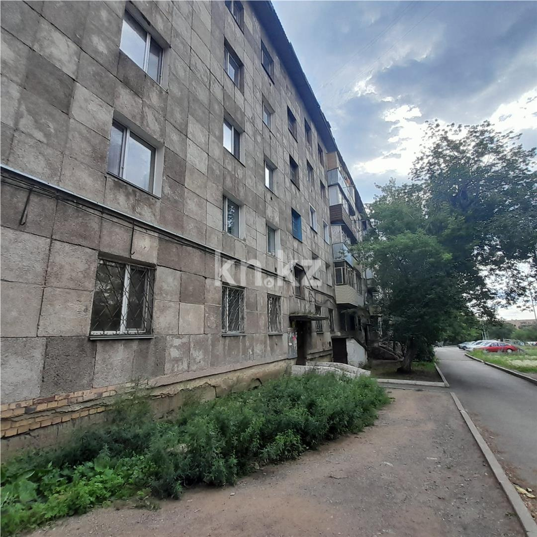 Продажа 4-комнатной квартиры, 60 м², мкр-н 21, дом  29 в Караганде - фото 14