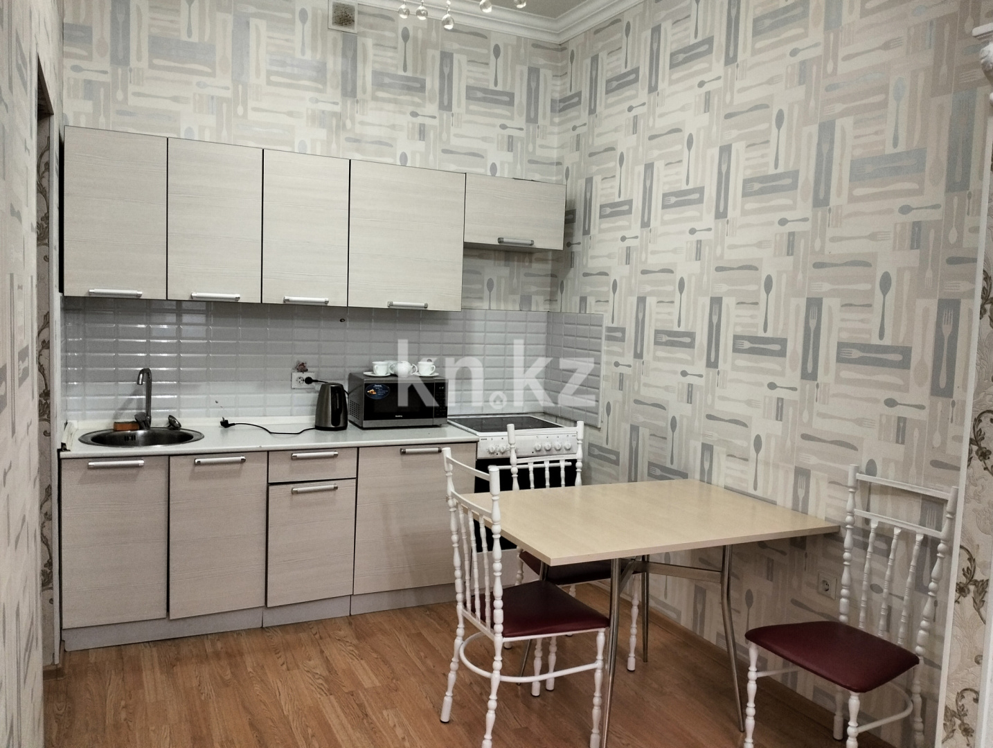 Аренда 2-комнатной квартиры, 65 м², пр. Тауелсыздык, дом  38/2 - пр. Момышулы в Астане