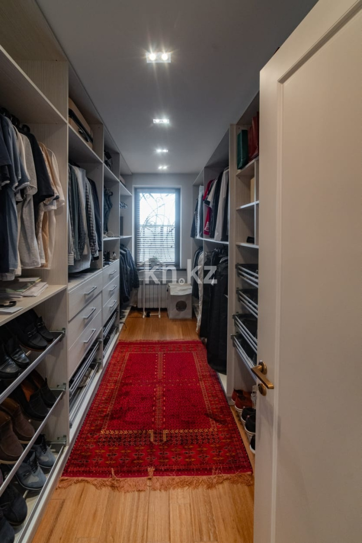 Продажа 6-комнатного дома, 500 м² в Алматы - фото 32