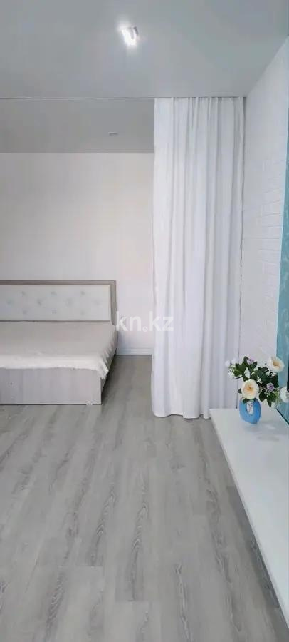 Продажа 1-комнатной квартиры, 43 м², мкр-н Орбита-1, дом  16/1 в Караганде - фото 2