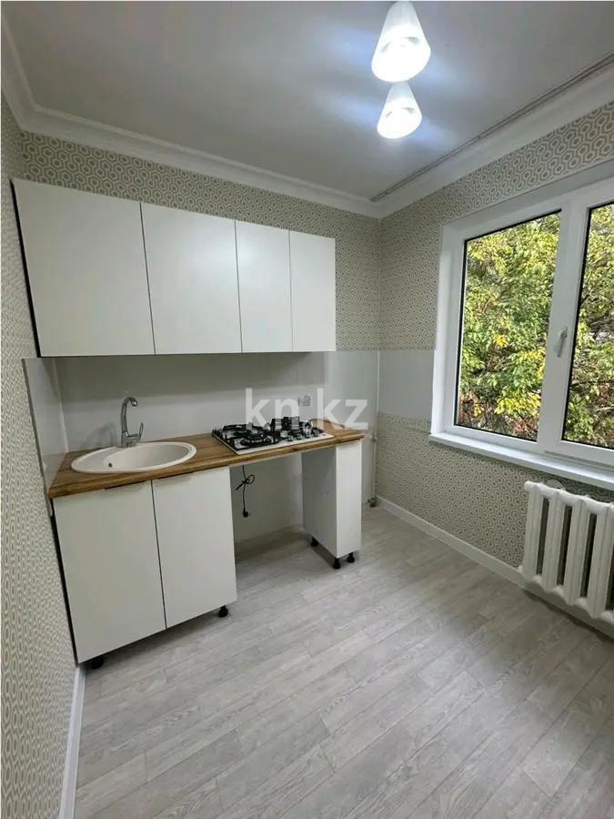 Продажа 1-комнатной квартиры, 32.3 м², 9 мкр., дом  26 в Алматы - фото 2