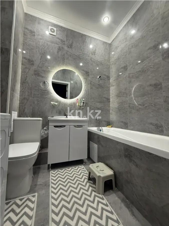 Продажа 2-комнатной квартиры, 65.4 м², ул. Бухар жырау, дом  27 в Астане - фото 4