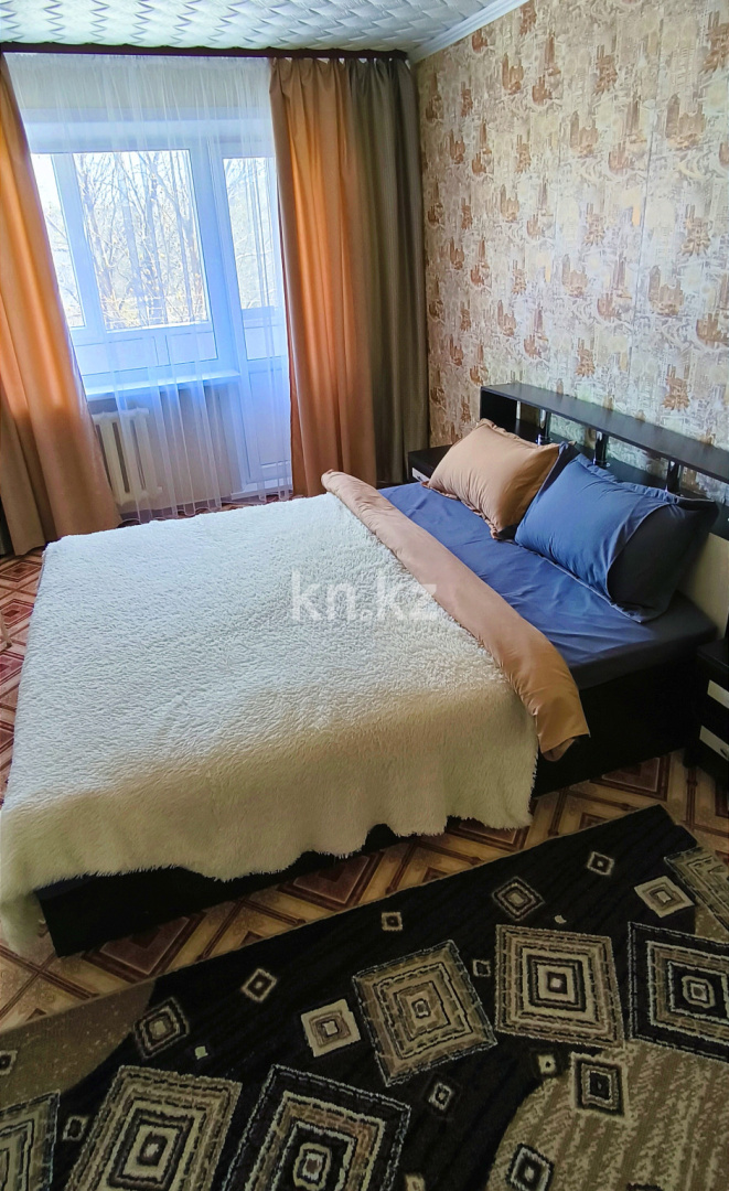 Аренда 1-комнатной квартиры посуточно, 34 м², ул. Сатыбалдина, дом  9 в Караганде