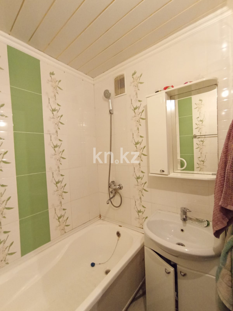 Продажа 3-комнатной квартиры, 68 м², ул. Кажымукана, дом  16 в Астане - фото 4