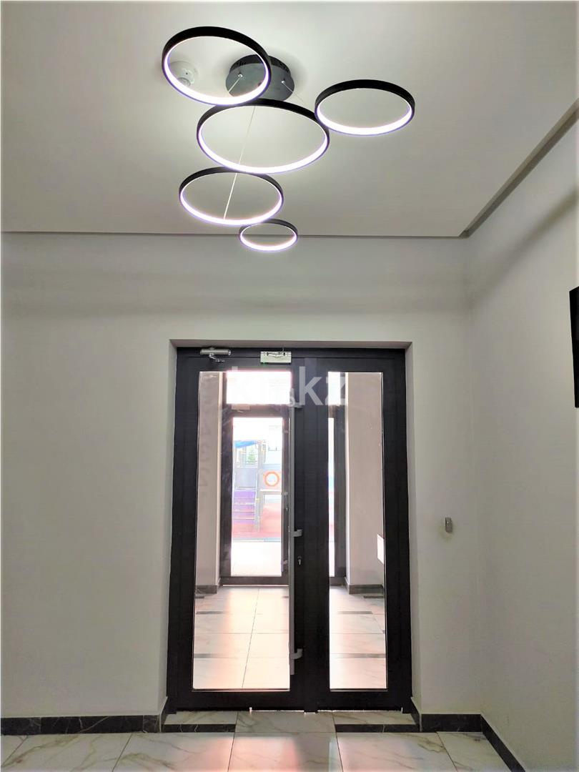 Продажа 3-комнатной квартиры, 75 м², ул. Муканова, дом  41/25 в Караганде - фото 16