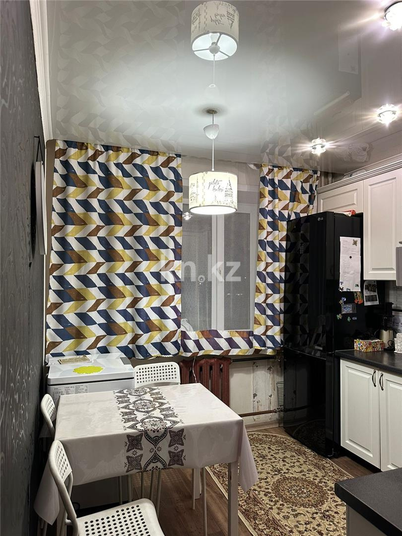 Продажа 2-комнатной квартиры, 58 м², ул. Ермекова в Караганде - фото 5