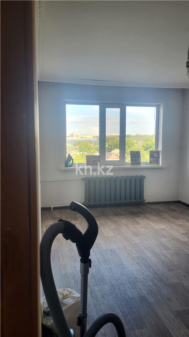 Продажа 3-комнатной квартиры, 75 м², 1 кв-л в Караганде - фото 3